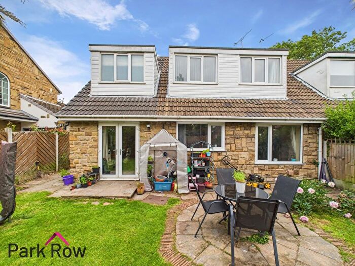 4 Bedroom Semi-Detached House For Sale In Byram Park Avenue, Byram, Knottingley, WF11