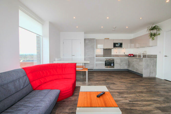 2 Bedroom Flat To Rent In Alma Road, Enfield, EN3