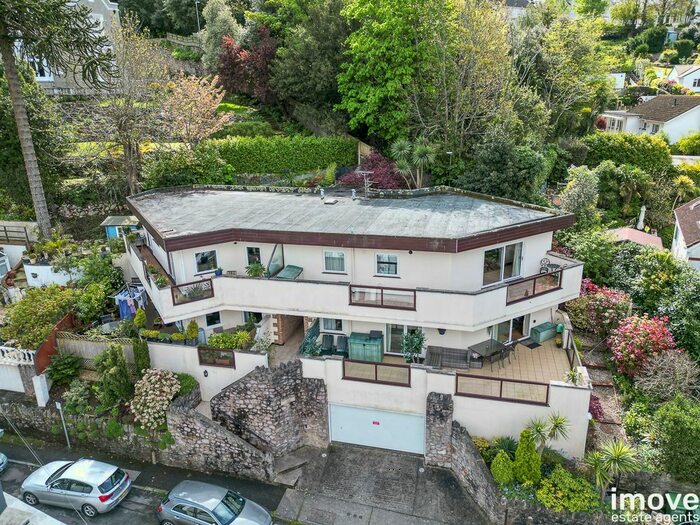 2 Bedroom Flat For Sale In Torwood Gardens Court, Torwood Gardens Road, Torquay, TQ1