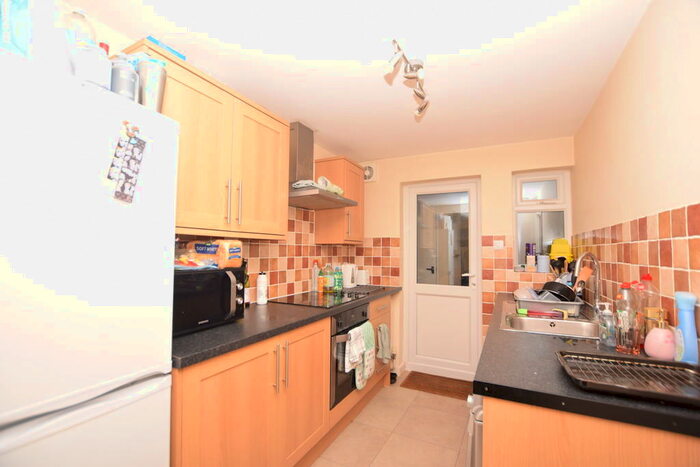 4 Bedroom Terraced House To Rent In Blenheim Drive, BS34
