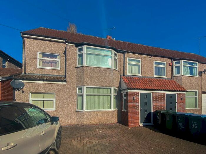 1 Bedroom Flat To Rent In Elm Tree Avenue, Tile Hill, Coventry, CV4