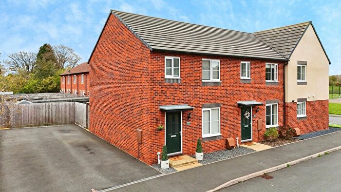 3 Bedroom End Terrace House For Sale In Florence Close, Wellington, Telford, Shropshire, TF1