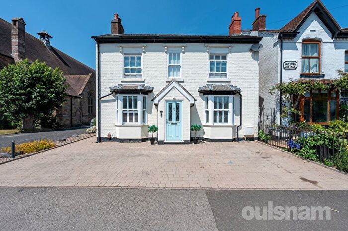 4 Bedroom Detached House For Sale In Church Road, Astwood Bank, Redditch, Worcestershire, B96