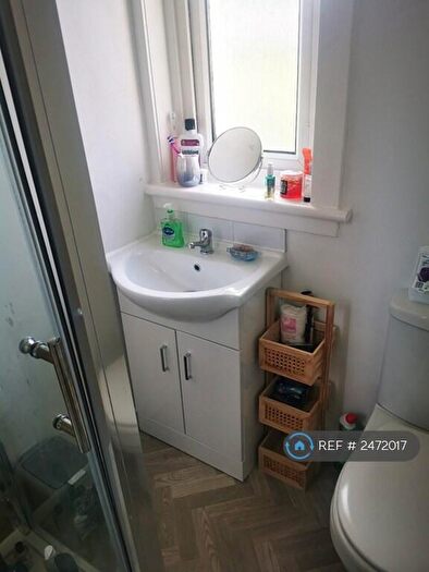 1 Bedroom Flat To Rent In Cardell Drive, Paisley, PA2