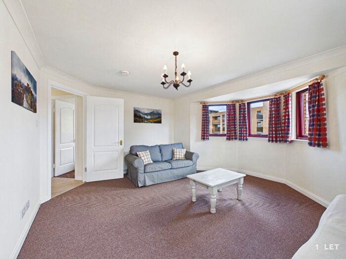 2 Bedroom Flat To Rent In Gylemuir Road, Corstorphine, Edinburgh, EH12