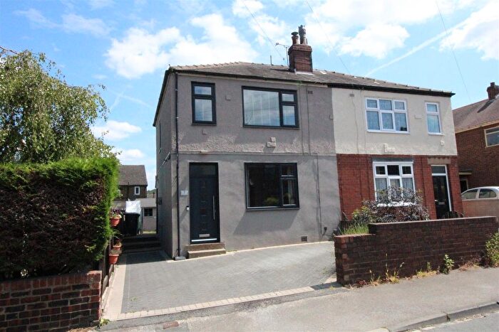 3 Bedroom Semi-Detached House For Sale In Ouzelwell Lane, Thornhill Lees, Dewsbury, WF12