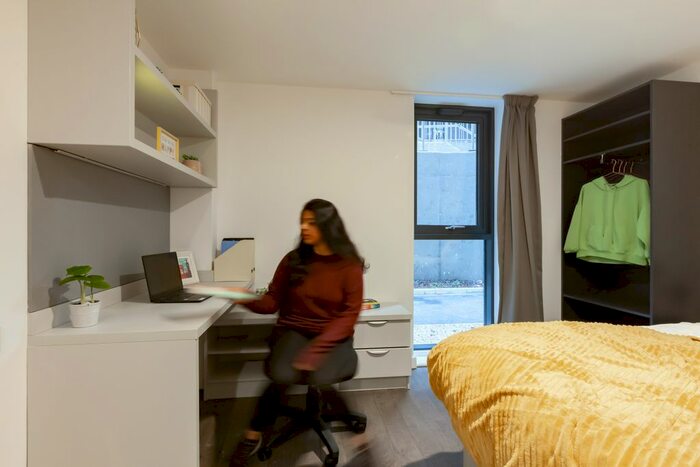 Studio To Rent In Erskine Street, Liverpool, L6