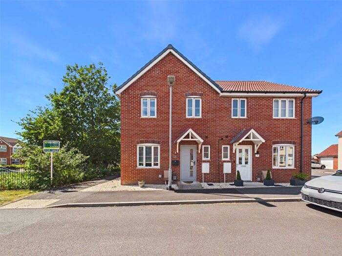 3 Bedroom Semi-detached House For Sale In Hamley Close, Burnham-On-Sea, Somerset, TA8