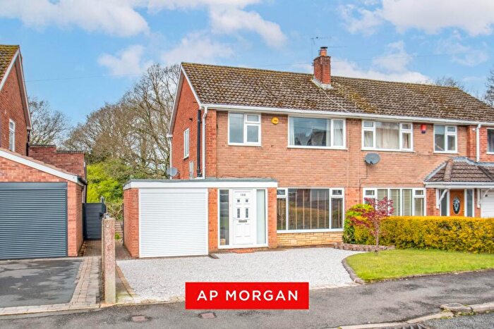 3 Bedroom Semi Detached House For Sale In Compton Road, Pedmore, Stourbridge, West Midlands, DY9