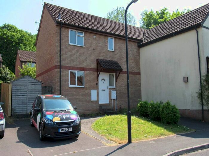 2 Bedroom End Of Terrace House To Rent In Pine Road, Brentry, Bristol BS10