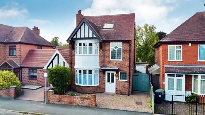4 Bedroom Detached House For Sale In William Street, Loughborough, LE11