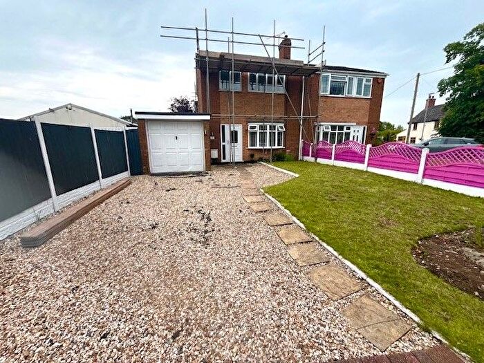 3 Bedroom Property To Rent In Old Cannock Road, Shareshill, Wolverhampton, WV10