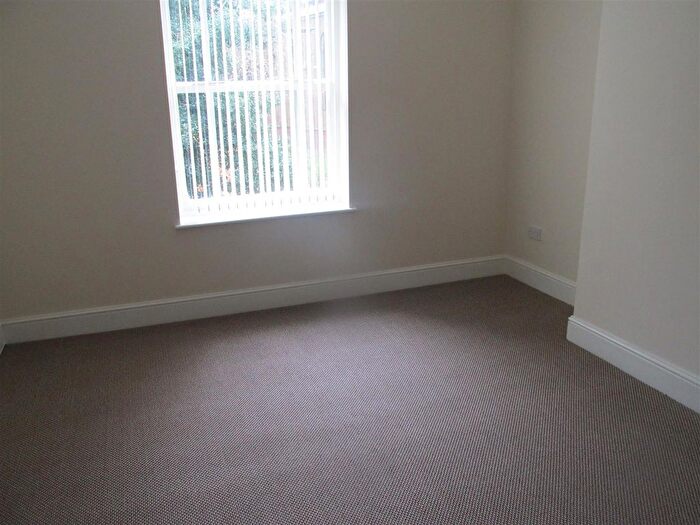 1 Bedroom Property To Rent In Church Square, Oldbury, B69