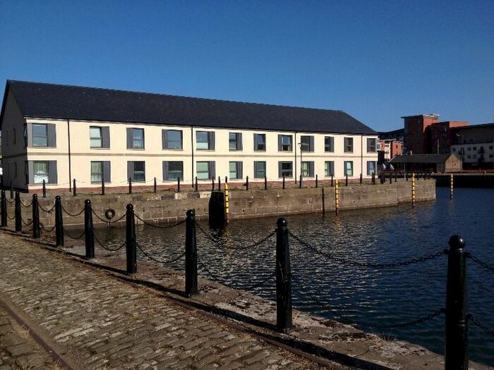 2 Bedroom Flat To Rent In Quayside Mews, City Centre, Dundee, DD1