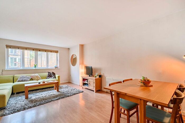 2 Bedroom Flat For Sale In Menai Place, London, E3
