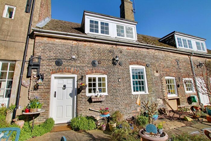 2 Bedroom Flat To Rent In High Street, March, PE15