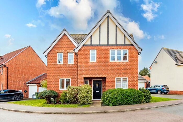 4 Bedroom Detached House For Sale In Harebell Road, Attleborough, NR17