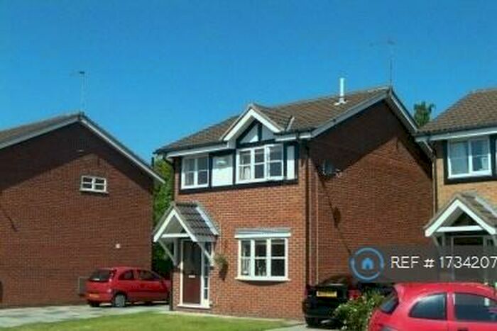 3 Bedroom Detached House To Rent In Wilderswood Close, Manchester, M20