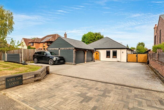 4 Bedroom Bungalow For Sale In Nursery Lane, South Wootton, PE30