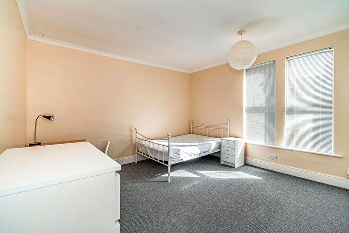 4 Bedroom House To Rent In Manners Road, Southsea, Hampshire, PO4