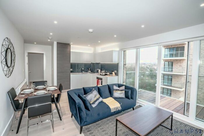 1 Bedroom Flat To Rent In Marsden House, Pegler Square, London, SE3