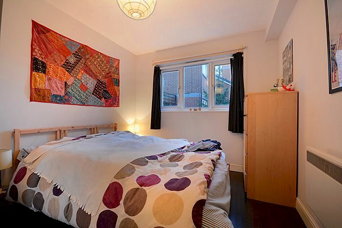 1 Bedroom Flat To Rent In Henley Drive, London, SE1