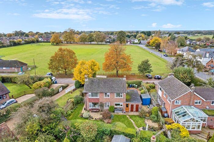 3 Bedroom Detached House For Sale In Common Road, Great Kingshill, HP15