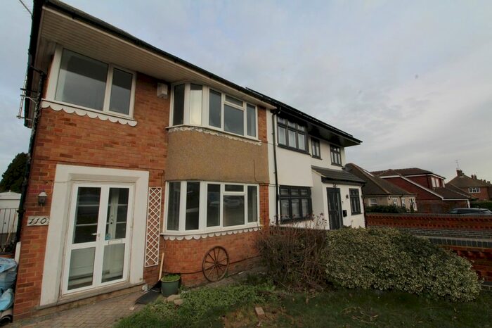 3 Bedroom Semi-Detached House To Rent In Brompton Farm Road, Rochester, ME2