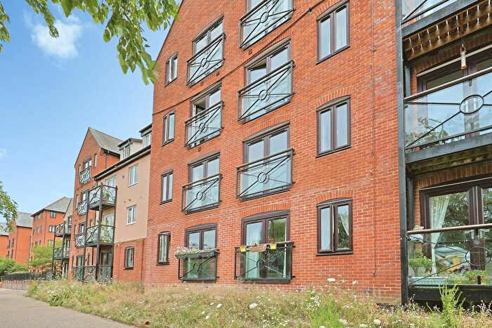 2 Bedroom Flat For Sale In Wherry Road, Norwich, NR1