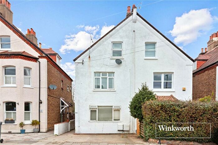 2 Bedroom Apartment To Rent In Finchley Park, North Finchley, London, N12