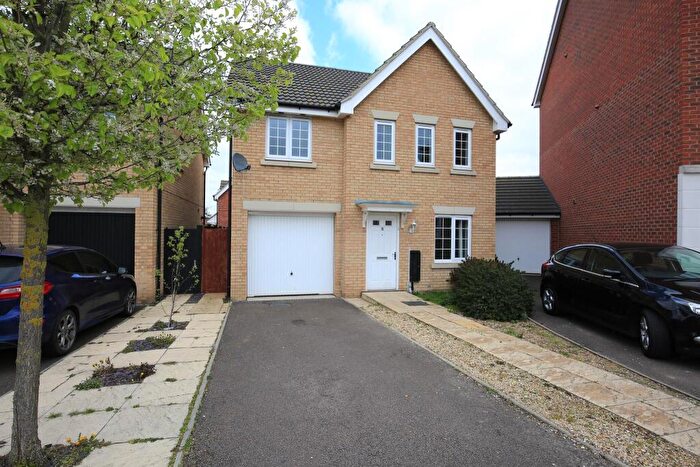 4 Bedroom Detached House To Rent In Burrows Close, Grantham, NG31