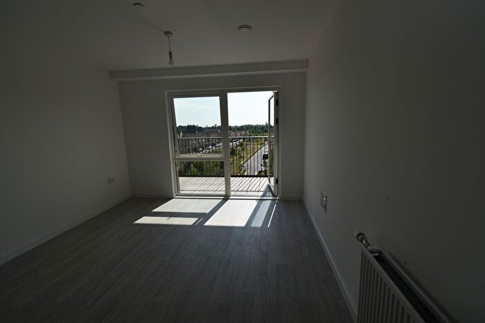 1 Bedroom Flat To Rent In Donovan Way, HA1