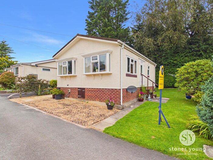 2 Bedroom Park Home For Sale In Three Rivers Woodland Park, West Bradford, BB7