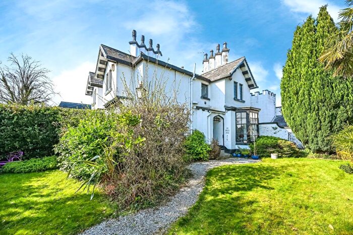 4 Bedroom Semi Detached House For Sale In Elmswood Road, Liverpool, Merseyside, L17