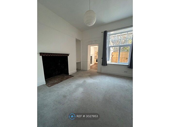 1 Bedroom Flat To Rent In George Street, Plymouth, PL1