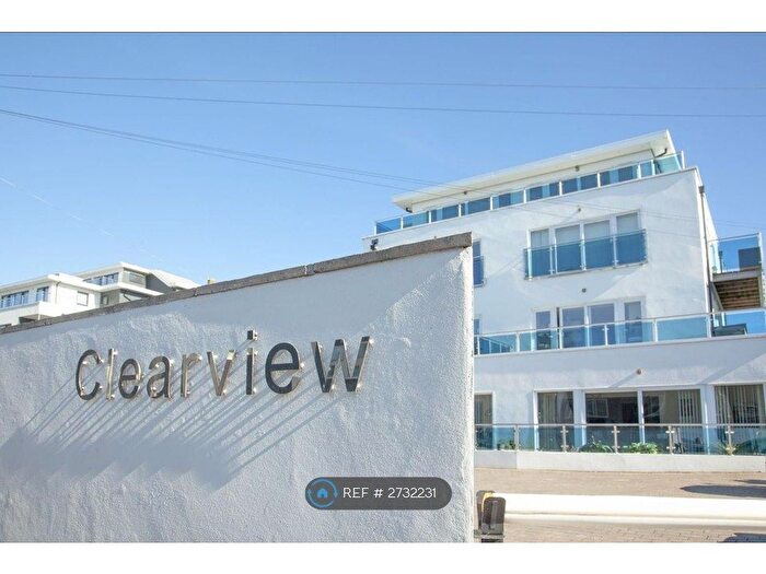 1 Bedroom Flat To Rent In Clearview, Newquay, TR7