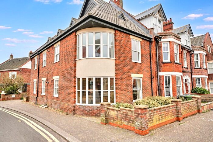 2 Bedroom Apartment To Rent In Canada Road, Cromer, NR27