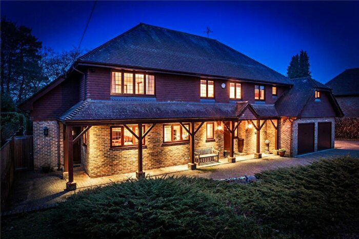 6 Bedroom Detached House For Sale In West Lane, East Grinstead, RH19