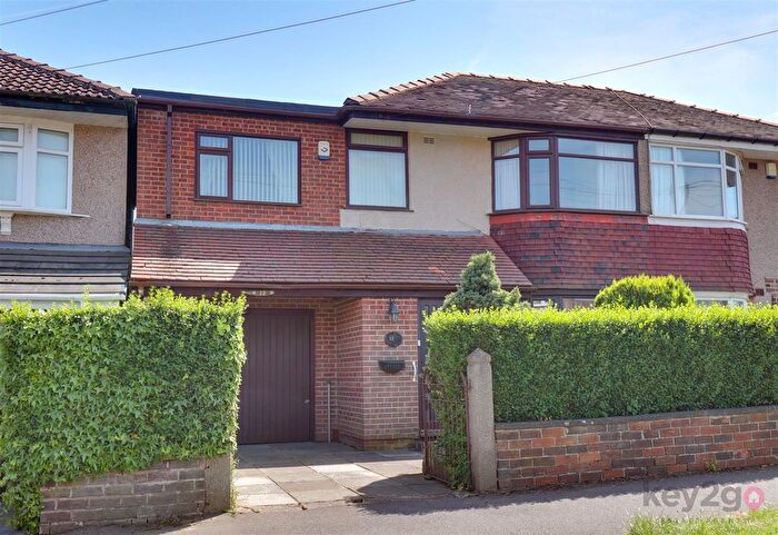 3 Bedroom Semi Detached House For Sale In Durlstone Crescent, Gleadless, Sheffield, S12