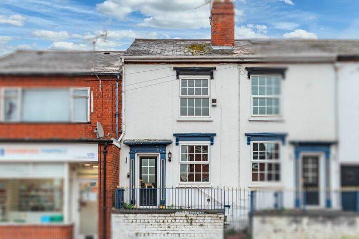 2 Bedroom Terraced House To Rent In Worcester Street, Stourbridge, West Midlands, DY8