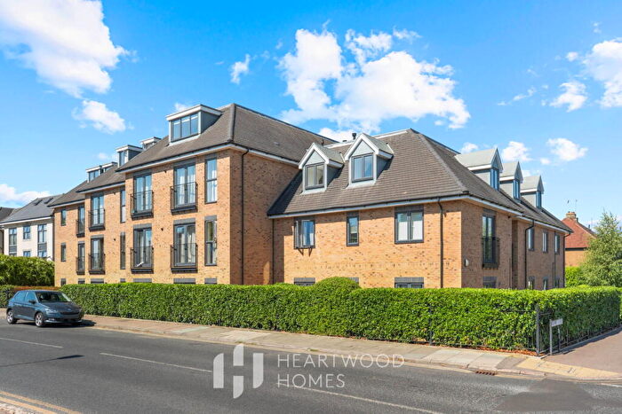 1 Bedroom Apartment For Sale In Verona Court, Roland Street, St. Albans, AL1