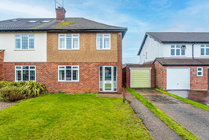 3 Bedroom Semi-Detached House For Sale In Hazelmere Road, St. Albans, Hertfordshire, AL4