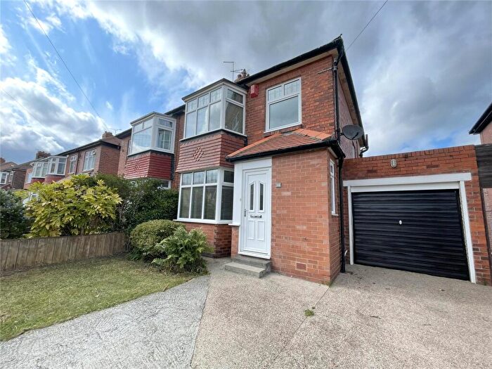 3 Bedroom Semi-Detached House To Rent In Deepdale Road, Cullercoats, North Shields, Tyne And Wear, NE30