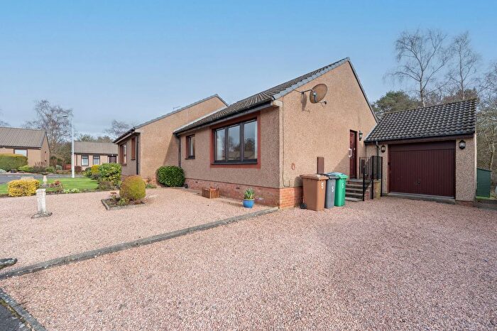 2 Bedroom Semi-Detached Bungalow For Sale In Achray Park, Glenrothes, KY7