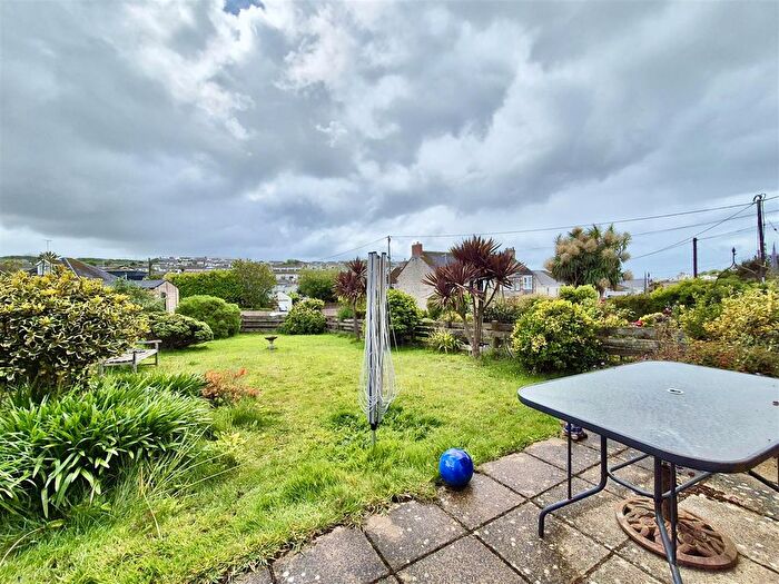 2 Bedroom Flat For Sale In Tor Close, Porthleven, Helston, TR13