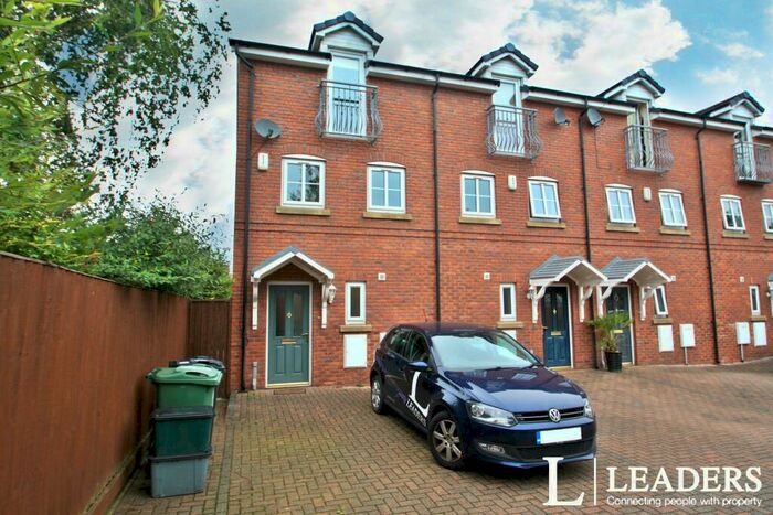 3 Bedroom Semi-Detached House To Rent In Franklin Mews, CW9