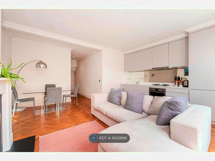 1 Bedroom Flat To Rent In Munster Road, London, SW6