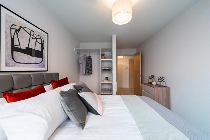 3 Bedroom Apartment To Rent In TheTrilogy Ellesmere Street, Manchester, Greater Manchester, M15