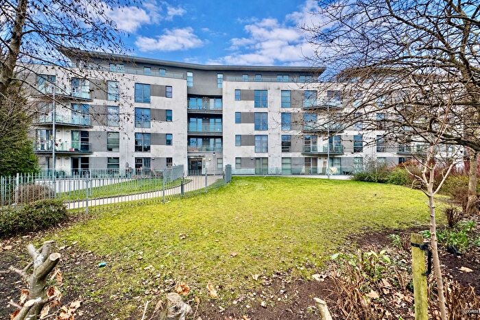 2 Bedroom Flat For Sale In St. Stephen Street, Salford, M3