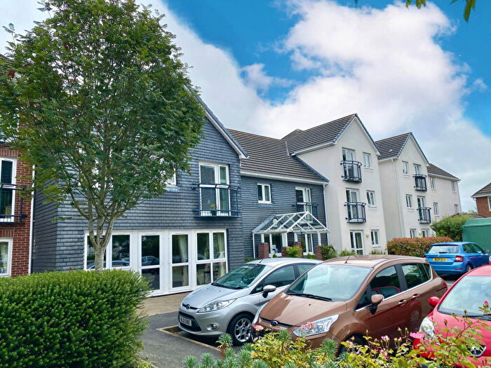 1 Bedroom Apartment For Sale In Olde Market Court, Wadebridge, PL27